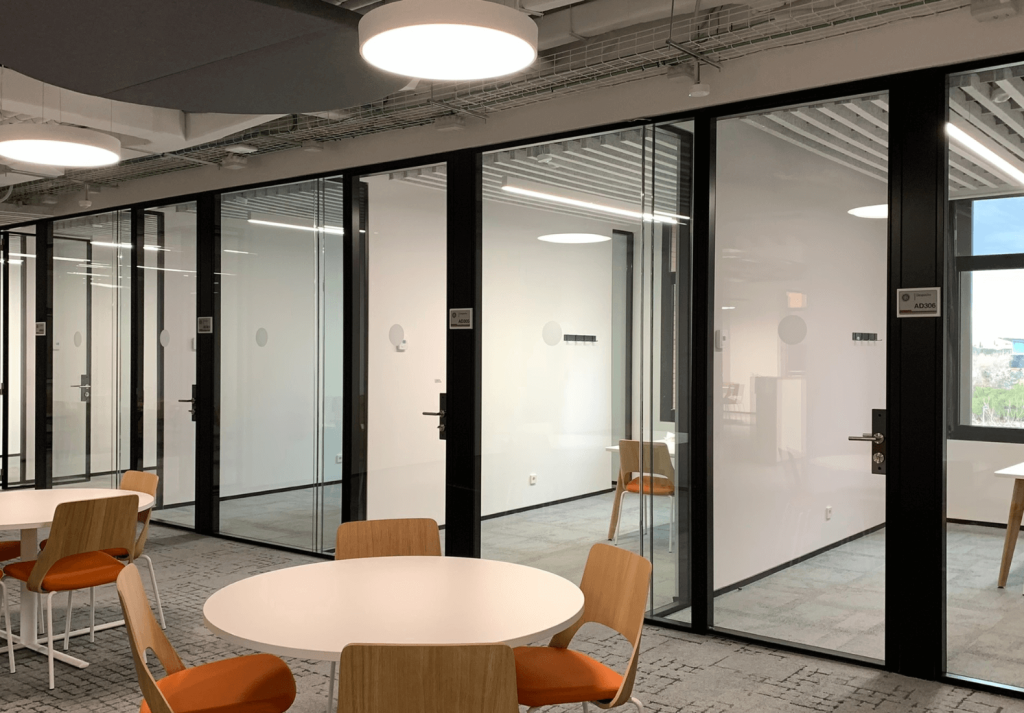 Mampara-de-oficinas